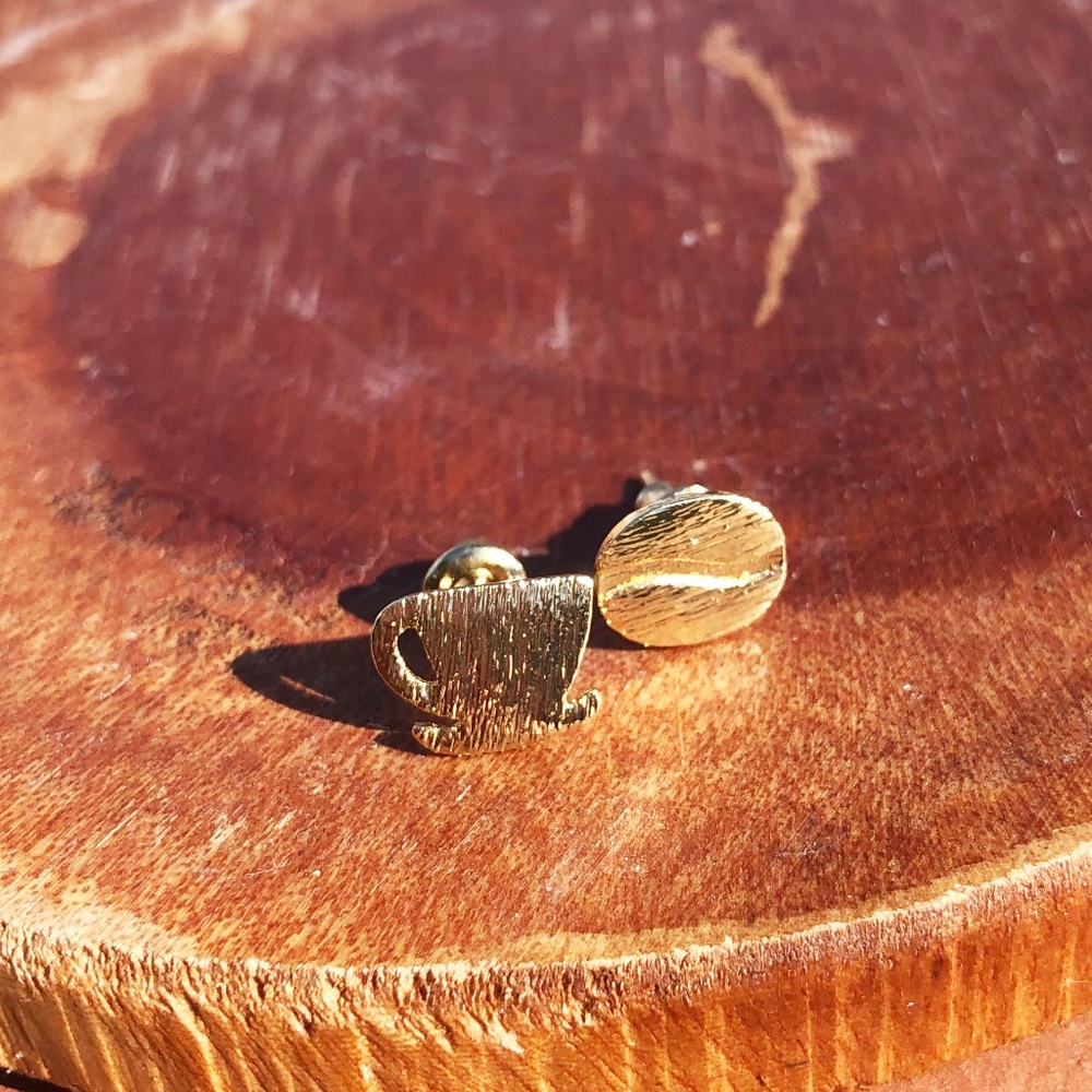 Coffee cup and Bean Gold Stud Earrings